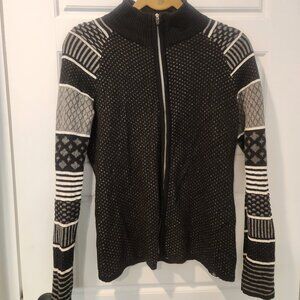 Nordic style zip-up ski sweater